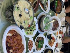 -渔意楼·驰名沙田乳鸽(五羊旗舰店)
