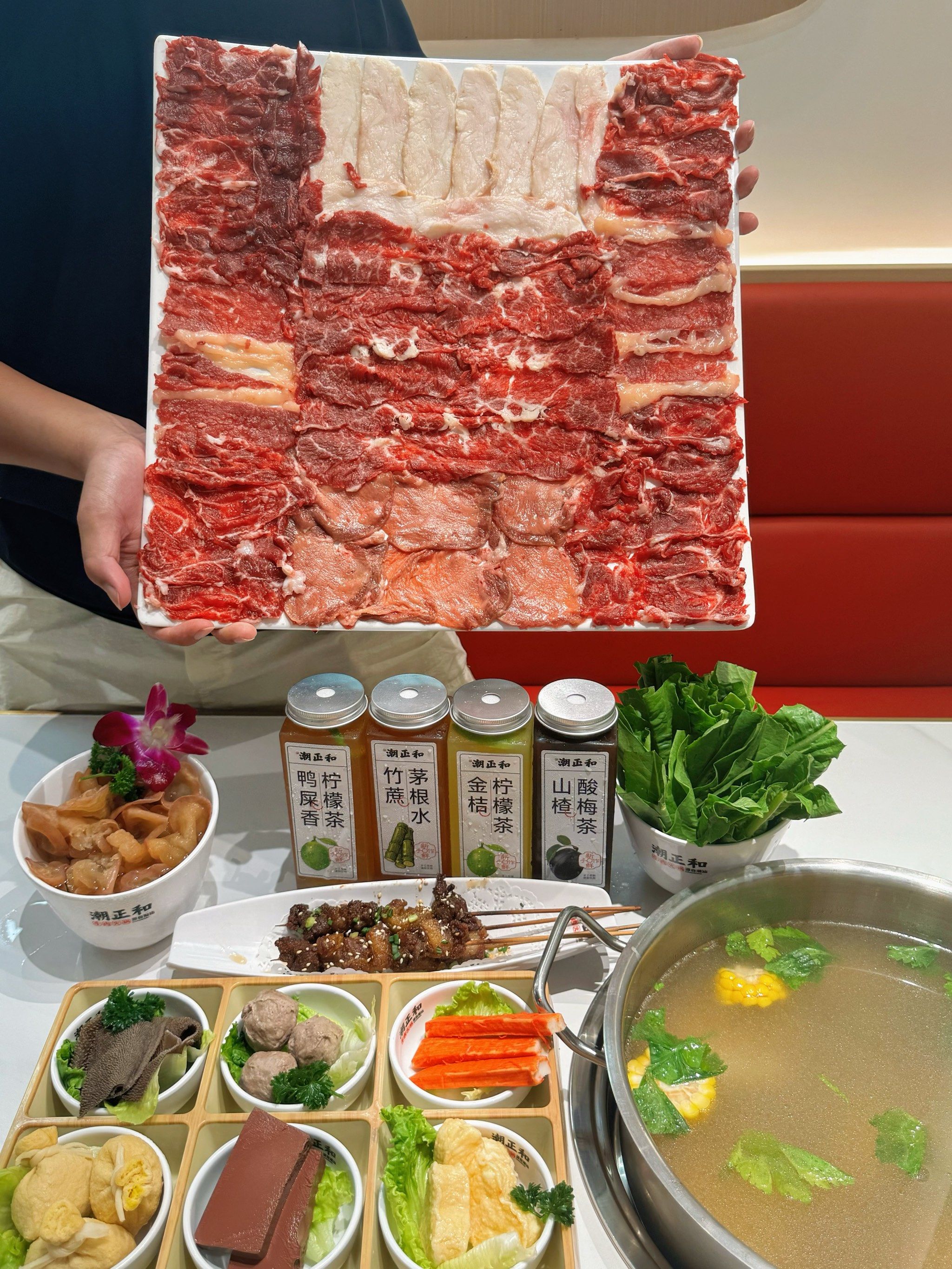 人均不到40吃到撑!九宫格牛肉满足我的食欲