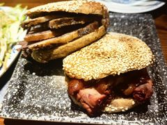 -老天桥酱肉烧饼夹肘子(天桥店)