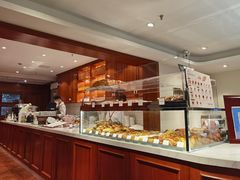 面包甜点陈列柜-弗兰克牛排西餐厅Ribone steak house(柠檬花园店)