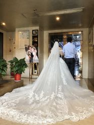 -艾米丽婚纱礼服