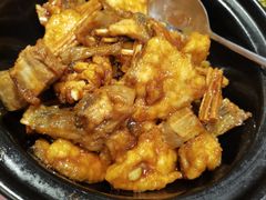 姜葱鱼头煲-誉八仙酒楼(静安大悦城店)
