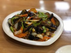 地三鲜-顺姬冷面(长白西路店)