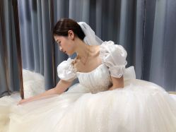 -Color卡诺婚纱礼服馆(南京严选店)