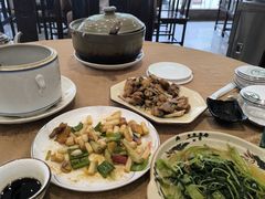 -正宗鸡饭粤香酒家(朱村店)