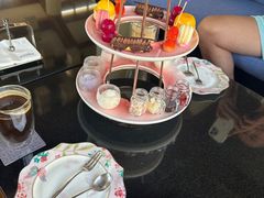 -亚龙湾喜来登·美景台大堂吧