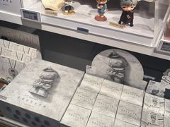 -泡泡玛特POPMART(崇文门国瑞城店)
