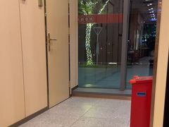 -七欣天香辣蟹火锅(闵行浦江欢乐颂店)