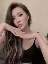 -变画·发型STUDIO