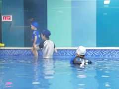 -Swim斯卫姆国际儿童游泳中心(红博中央公园店)