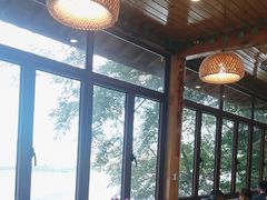 -红灯笼姥姥饭店·江景餐厅