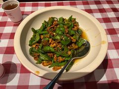 辣椒炒肉-湘当爱·鲜煮现炒(松岗立业路店)