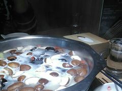 -彤德莱火锅(乐陵路店)