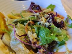 海参崴风情沙拉-圣彼得堡观江俄餐厅(中央大街黑金冠店)