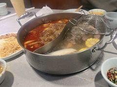 -宴全牛粤来越牛潮汕鲜牛肉火锅(海州万达广场店)