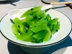 葱油莴苣-宝界普菲特湖畔酒店