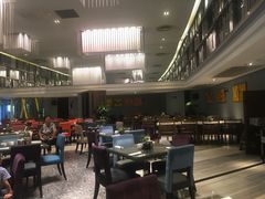 -上海滴水湖皇冠假日酒店