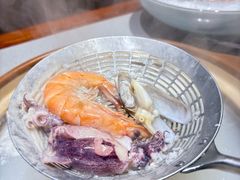 -四点金粥底火锅(沂州里店)