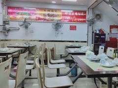 大堂-重庆鸡公煲·嘟享吃(林科大店)
