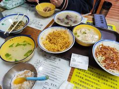 -卢聪艺小吃店(阳翟总店)