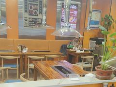 -哈尔滨小酒馆·鲜肉现穿自助烧烤(康新花园店)