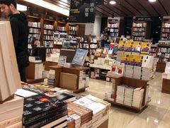 -诚品书店(敦南店)