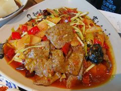 -肖四女乐山跷脚牛肉(世博源店)