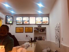 -张婆婆香酥锅盔(平福路店)