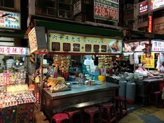 -六合夜市