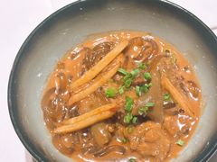 沙蒜烧豆面-荣轩(新荣记环球金融中心店)
