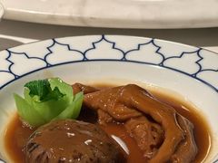 鲍汁花菇扣鹅掌-伯衡55·吉品轩(乌鲁木齐南路店)