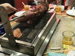 自助取餐区-腾格勒烤羊腿