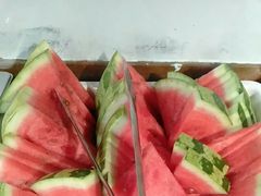 -雍容荟活波龙自助餐(IFS黑金店)