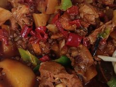 新疆大盘鸡-新疆大盘鸡·十八年老店