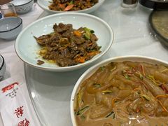 -大鸭梨烤鸭店(金顶街店)