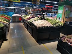 -世纪联华超市(三墩店)