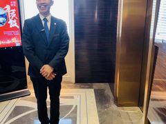 -RIVIERA 松鹤楼(外滩店)