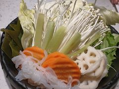 -三江源活鱼现烤(维多利摩尔城店)
