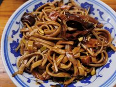 -珠宝街老左杂酱面馆