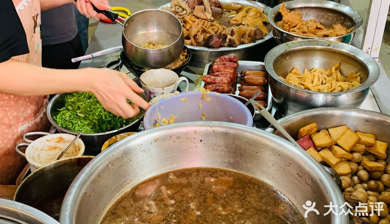 大碗7元,小碗5元的豆花粉丝