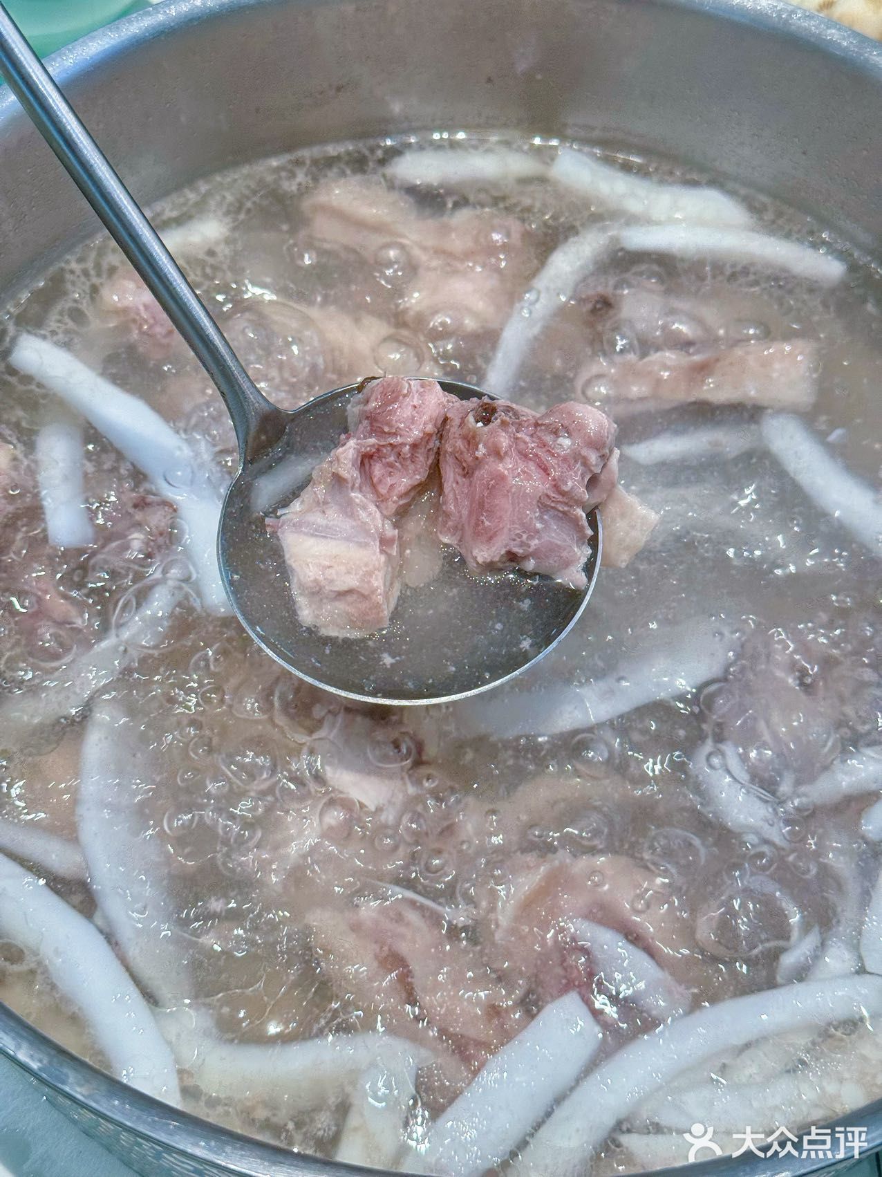 一口吃出海南的味道｜广州这家椰子鸡太好吃啦‼️