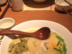 -荣家黄鱼面(前滩太古里店)