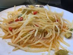 酸辣土豆丝-寻北味品味东北(青浦宝龙店)