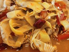 -拾光音乐餐酒吧(告庄星光夜市店)