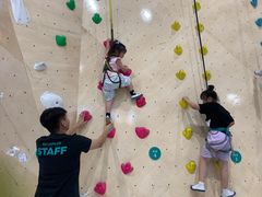 -ROCKPLUS攀岩馆(环宇城店)