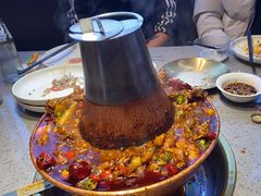 -老佛爷铜炉蛙锅(东门老街店)