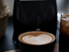 -M Stand(银泰中心in01店)