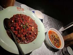 -老萍巷莲花血鸭·萍乡地标江西菜(步行街店)