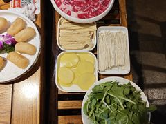 -快活林酸汤鱼鲜品火锅店(甲秀楼店)