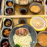 在北京！吃到念念不忘的蟹黄拌面🍜